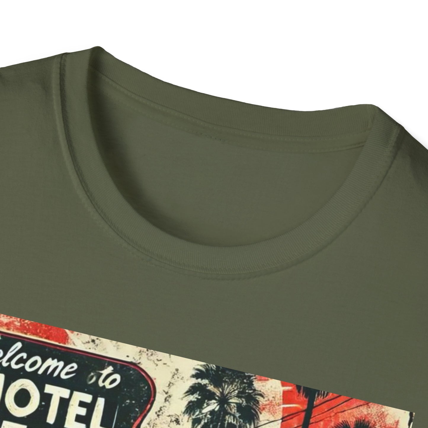 Vintage Hotel California Graphic T-Shirt – Perfect for Music Lovers