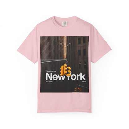 New York City Traffic Light Photo T‑Shirt — Urban Streetwear Tee