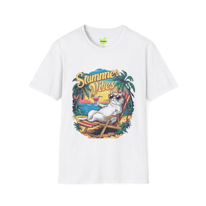 Summer Vibes Cat T-Shirt - Unisex Softstyle Tee for Relaxation and Fun