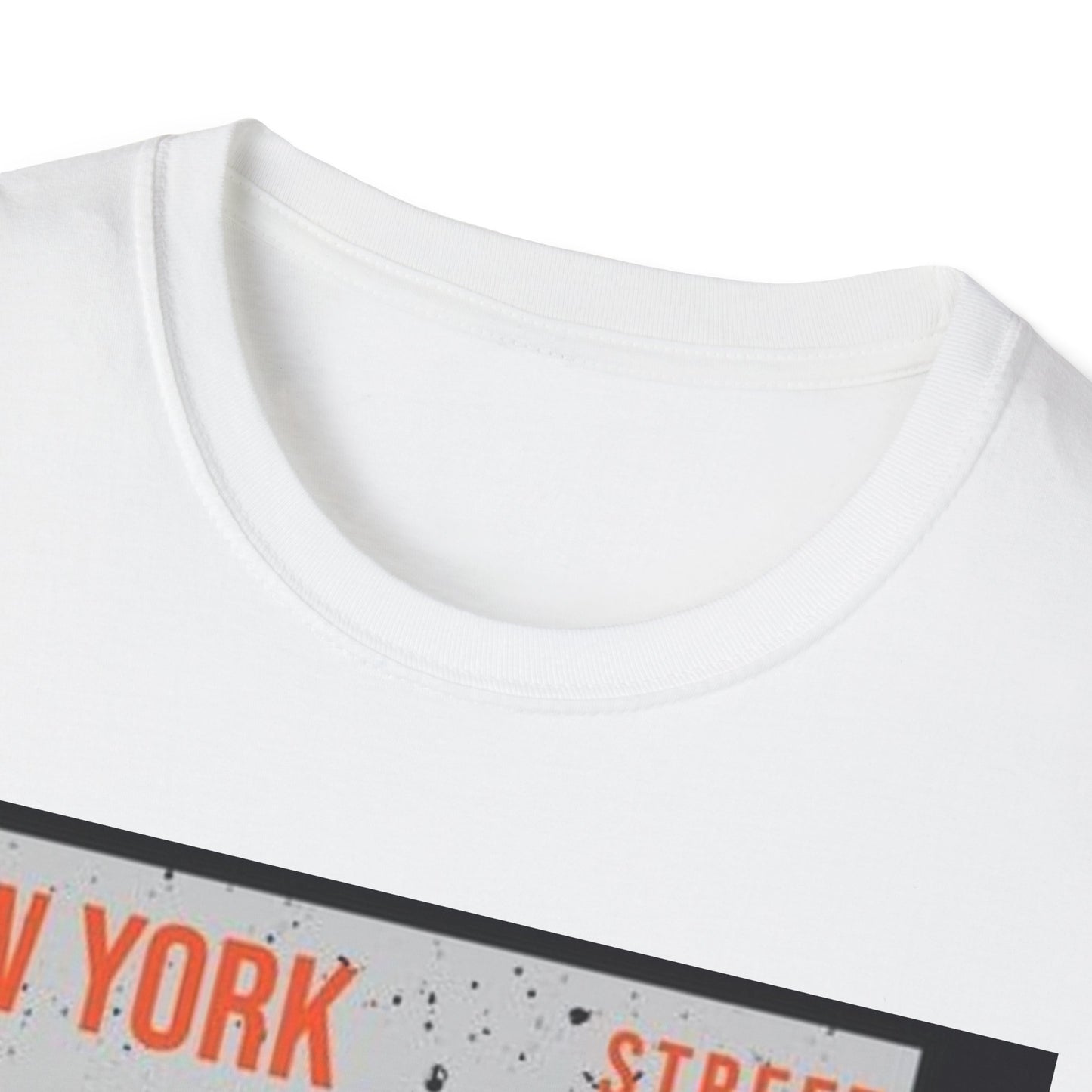 Brooklyn Urban Street T-Shirt - Unisex Graphic Tee for City Lovers, NYC Vibe, Streetwear Fashion, Gift for Travelers, Casual Wear