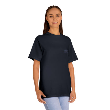 The Good Life Unisex Classic Tee - Relaxed Tee for Beach Lovers, Summer Vibes, Casual Wear, Gift for Him/Her, Relaxation Shirt