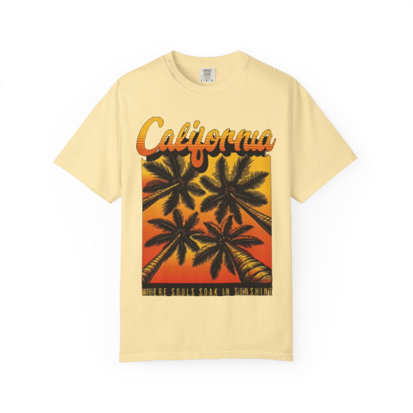 California Sunset T-Shirt - Garment-Dyed Unisex Tee with Palm Tree Design