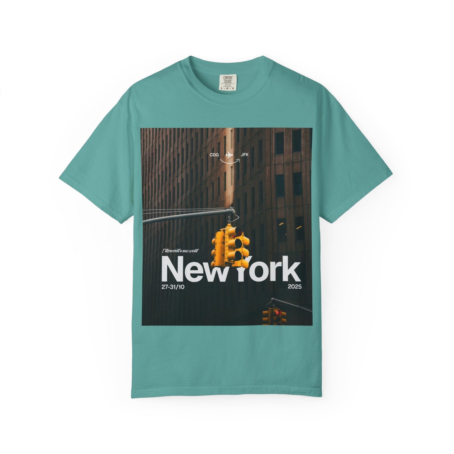 New York City Traffic Light Photo T‑Shirt — Urban Streetwear Tee