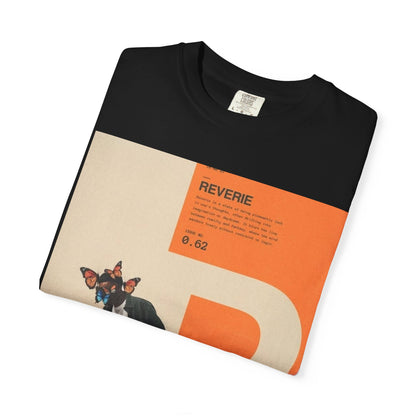 Reverie Skateboard Graphic T‑Shirt — Vintage R Letter Streetwear Tee