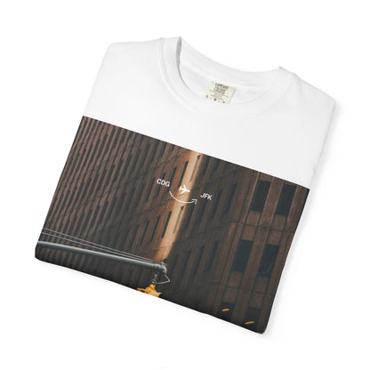 New York City Traffic Light Photo T‑Shirt — Urban Streetwear Tee