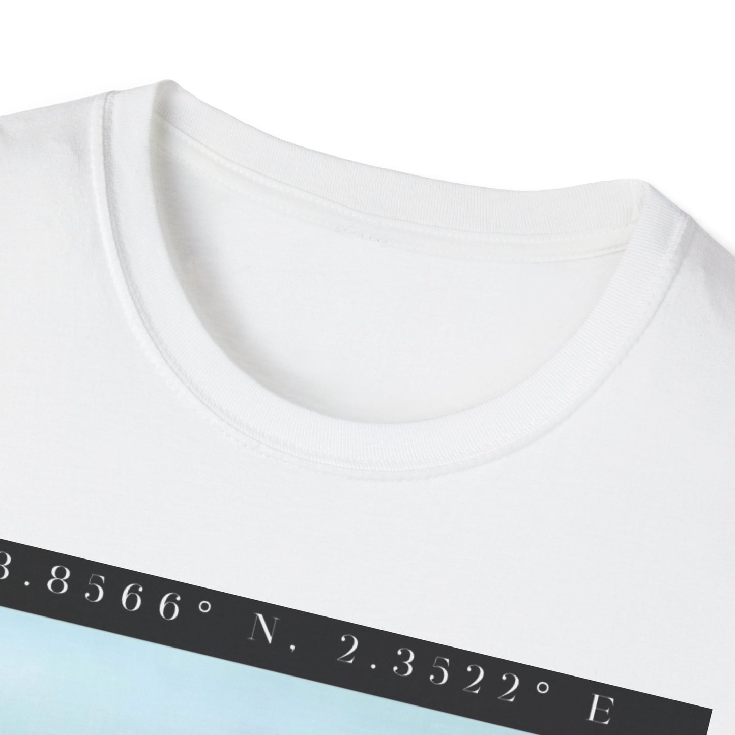 Paris Eiffel Tower Photo Tee — "Paris Paris" Graphic T-Shirt