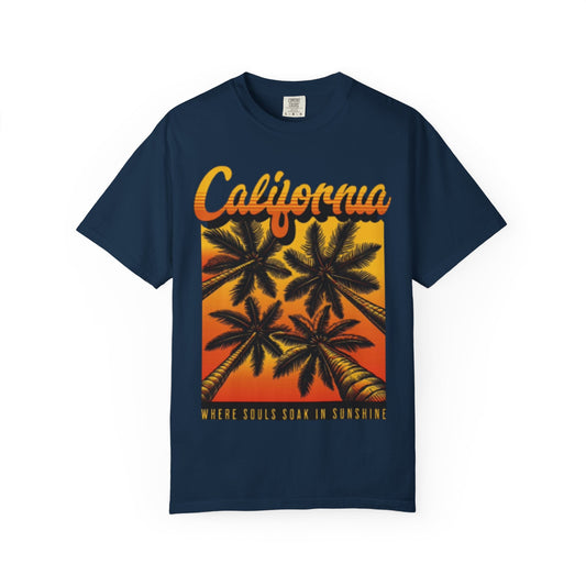 California Sunset T-Shirt - Garment-Dyed Unisex Tee with Palm Tree Design