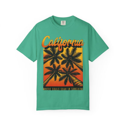 California Sunset T-Shirt - Garment-Dyed Unisex Tee with Palm Tree Design