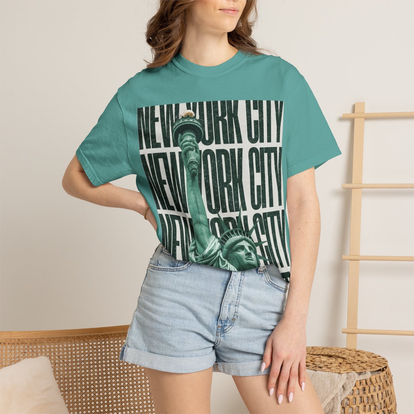 New York City Statue of Liberty Graphic T-Shirt — Retro Urban Travel Tee