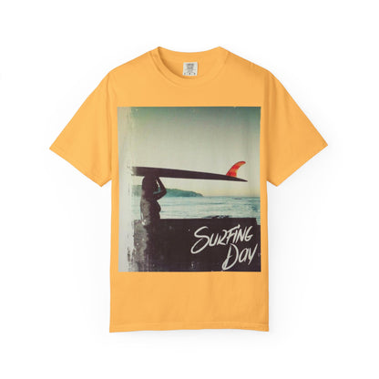 Surfing Day Unisex Tee | Vintage Style T-shirt for Beach Lovers, Summer Vibes, Gift for Surfers, Casual Strolling, Summer Outings